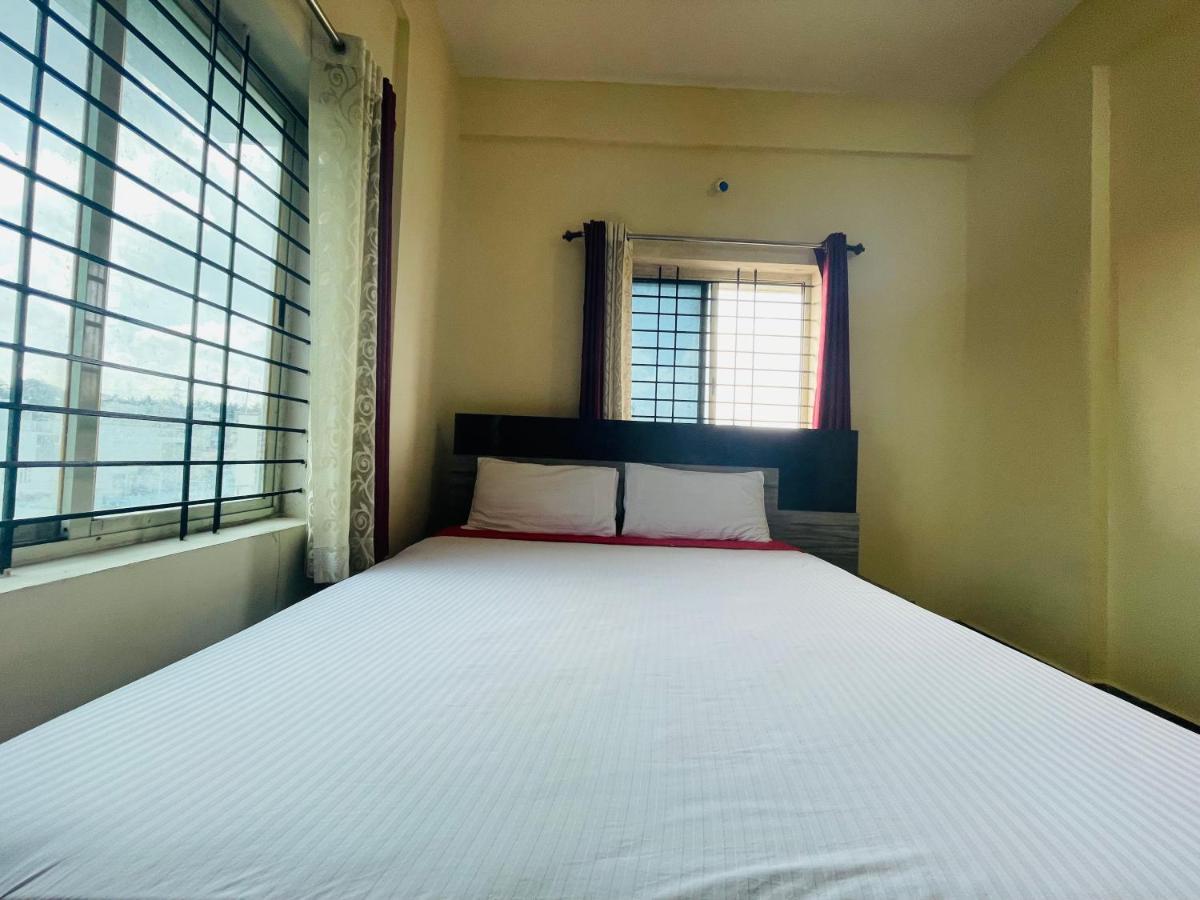 Crown Residency Hotel Mysore Exterior photo